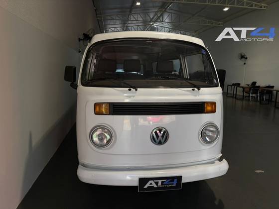 VOLKSWAGEN KOMBI 1.6 STD 8V GASOLINA 3P MANUAL VOLKSWAGEN KOMBI 1.6 STD 8V GASOLINA 3P MANUAL
